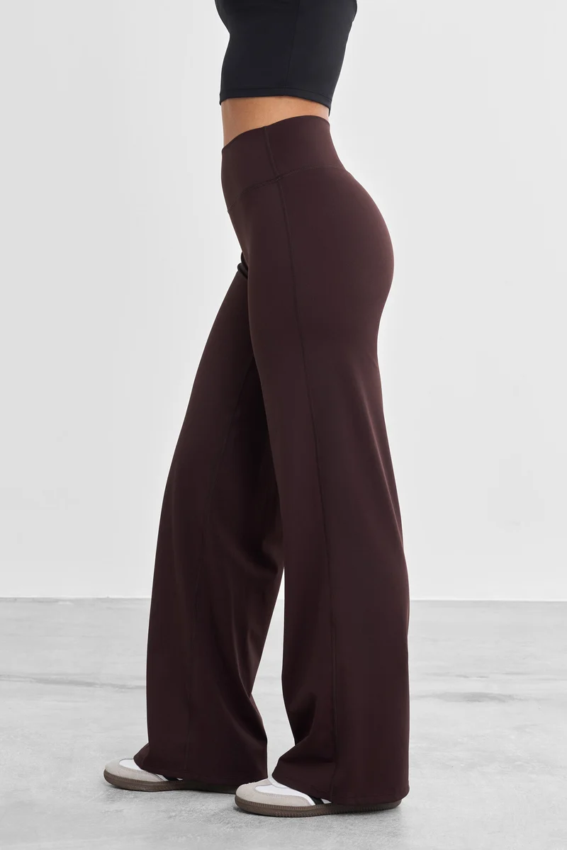 Signature Straight Leg Pants