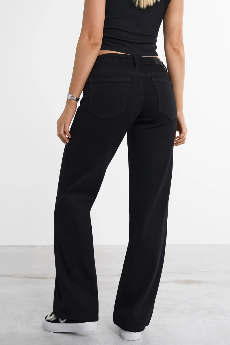 Low Waist Baggy Jeans