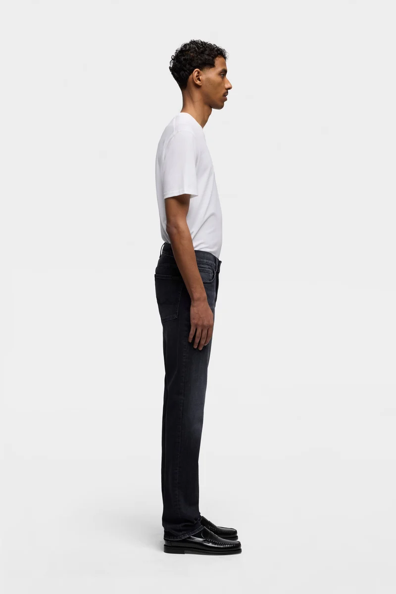 SLIMMY in Luxe Performance Breakwater
