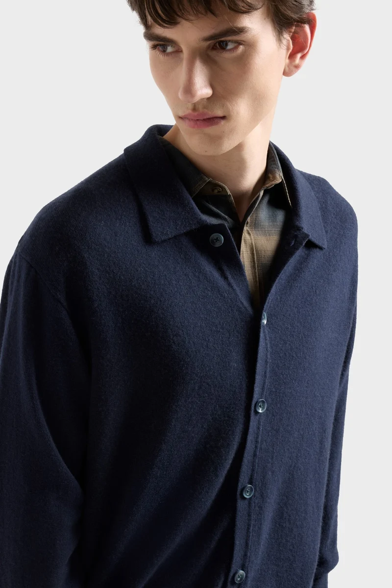 CLASSIC BUTTON UP SHIRT in Fluid Cottage