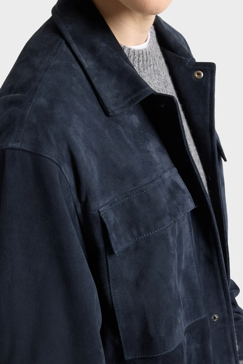 OVERSHIRT in Suede Navy
