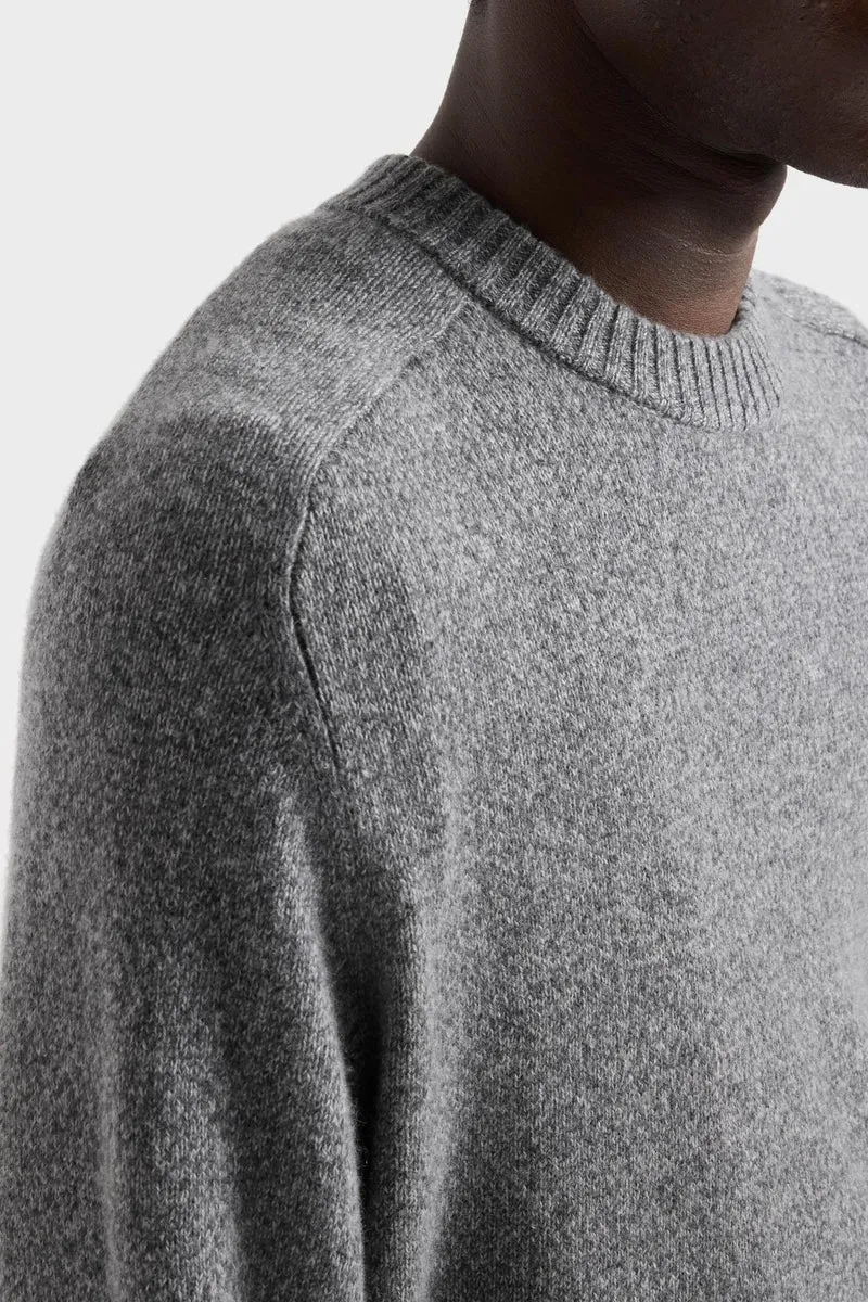 CREWNECK SWEATER in Cashmere Wolf
