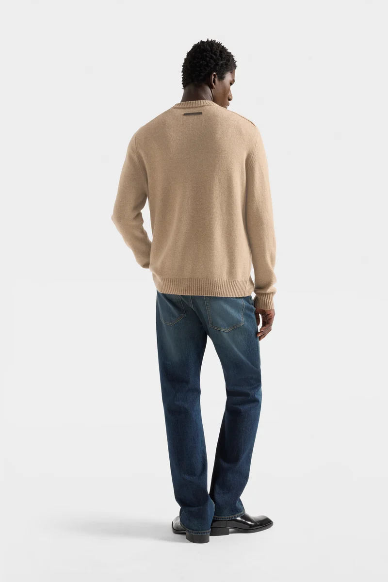 CREWNECK SWEATER in Cashmere Oat