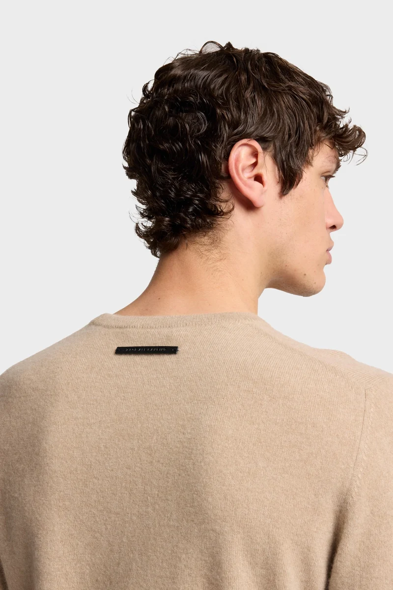 CREWNECK SWEATER in Cashmere Umber