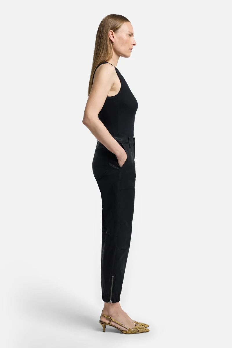 Darted Boyfriend Jogger In Coated Black