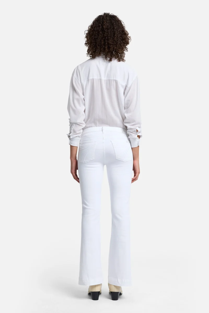 Slim Illusion Tailorless Dojo in Luxe White