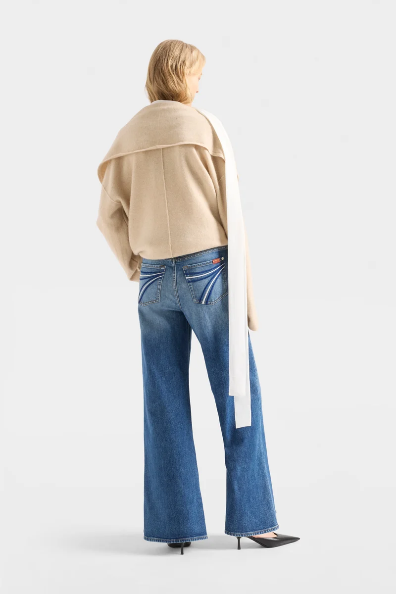 ULTRA HIGH RISE JO in Denim Bluefern