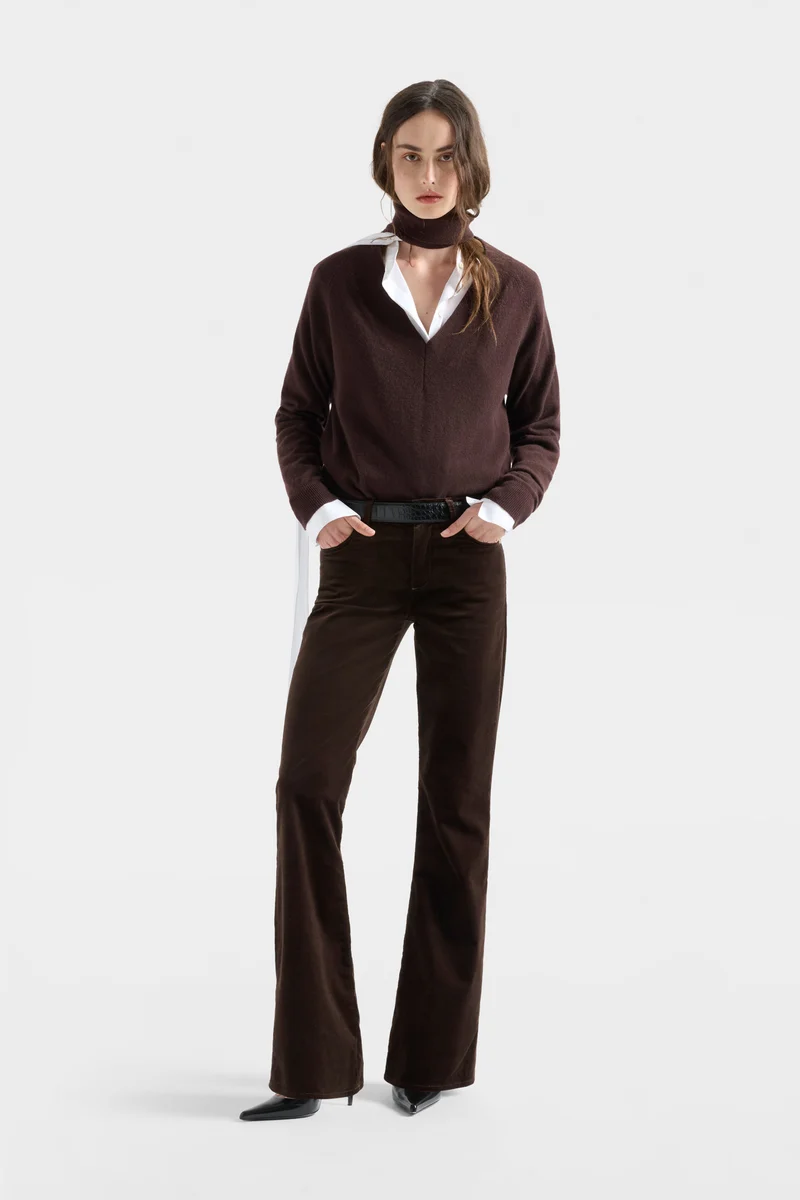 LEGGY BOOTCUT in Velvet Chocolate