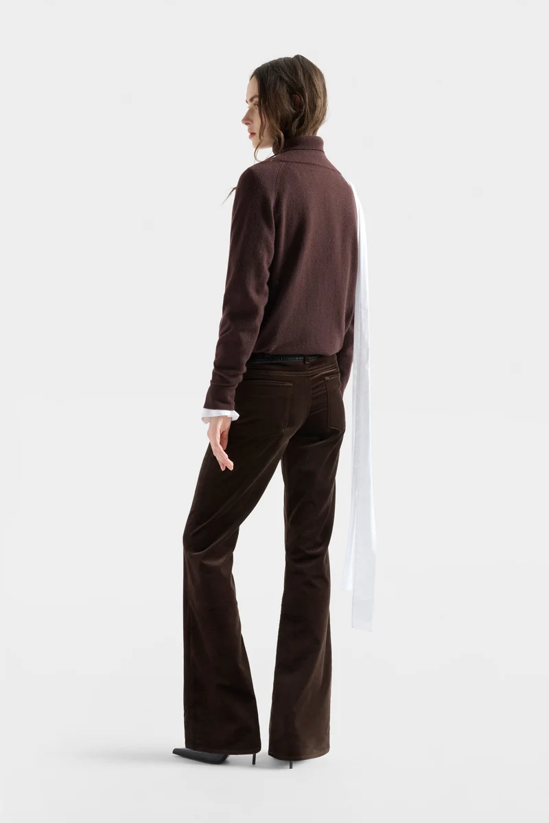 LEGGY BOOTCUT in Velvet Chocolate