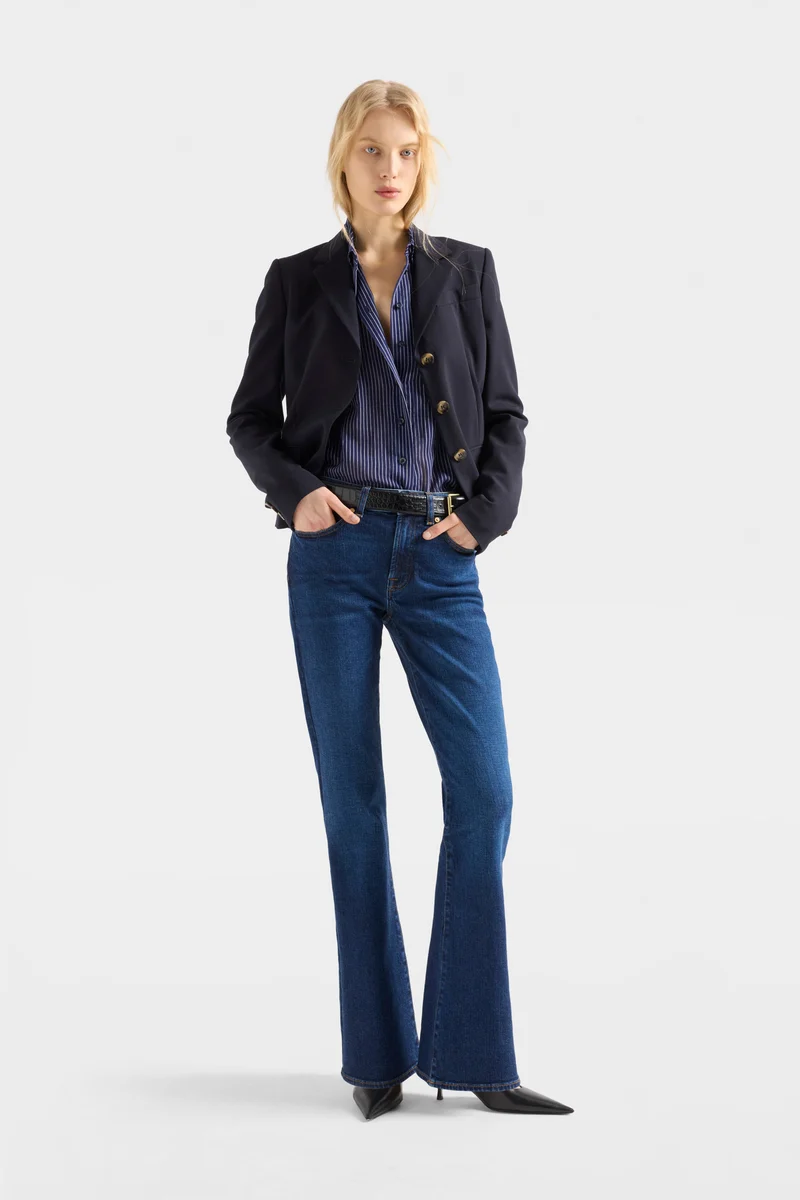 LEGGY BOOTCUT in Cashmere Denim Could Night