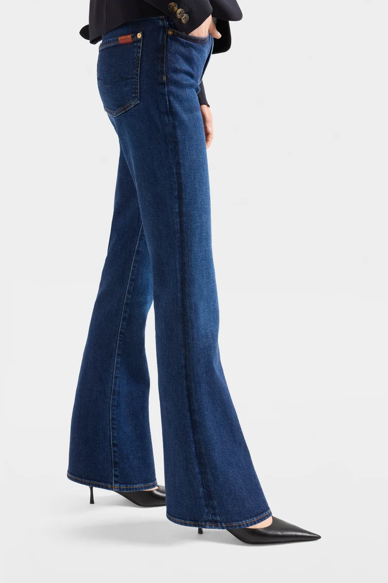 LEGGY BOOTCUT in Cashmere Denim Could Night