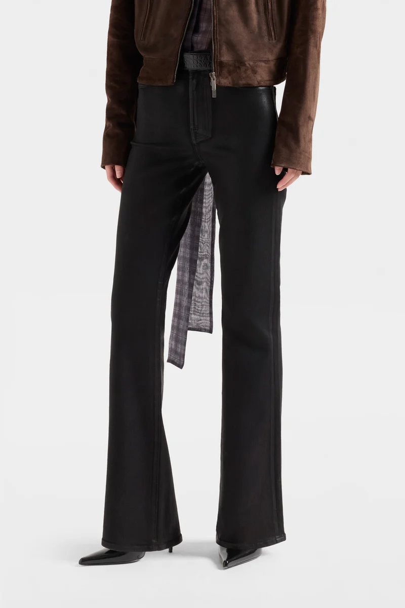 LEGGY BOOTCUT in Coated Denim Black