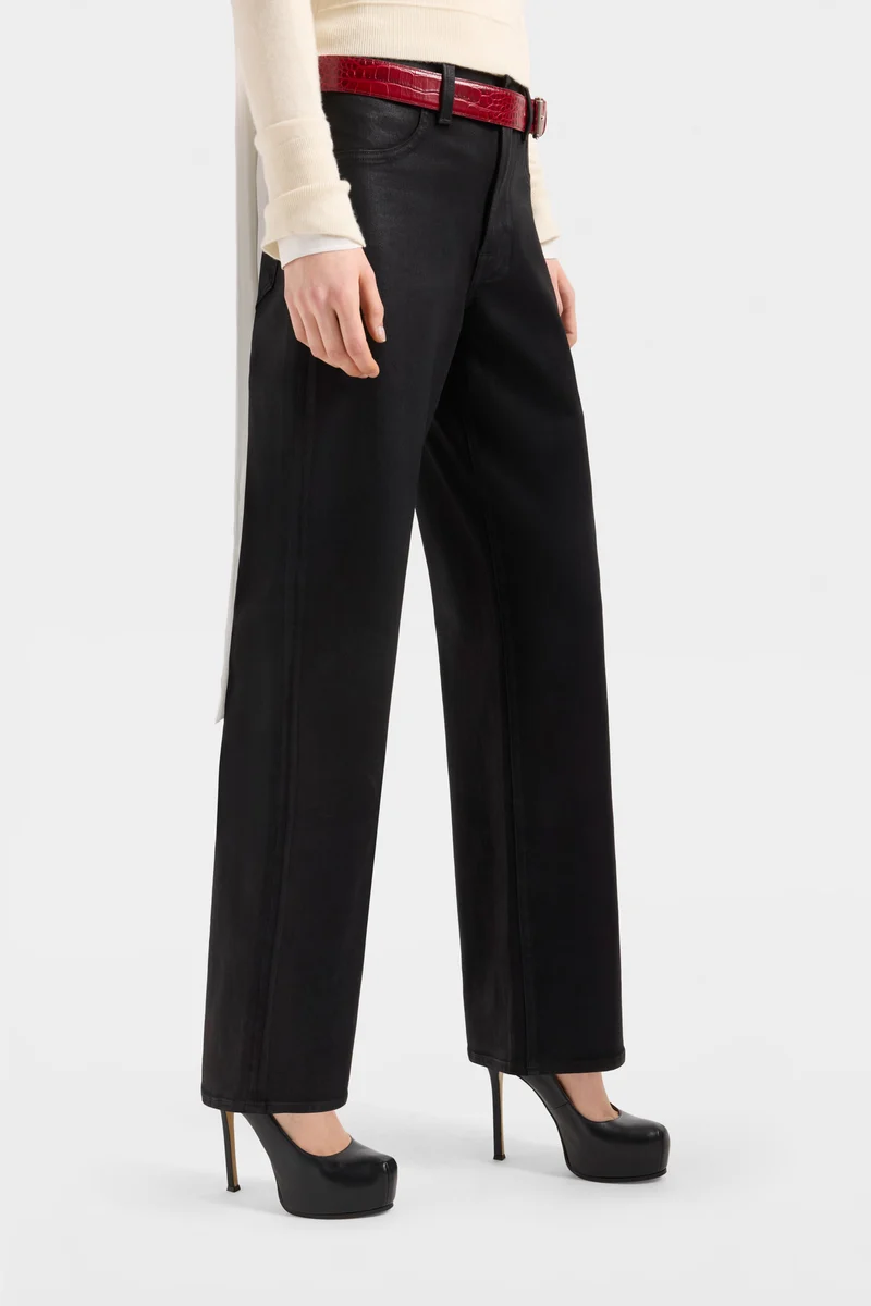 STOVEPIPE STRAIGHT in Coated Denim Black