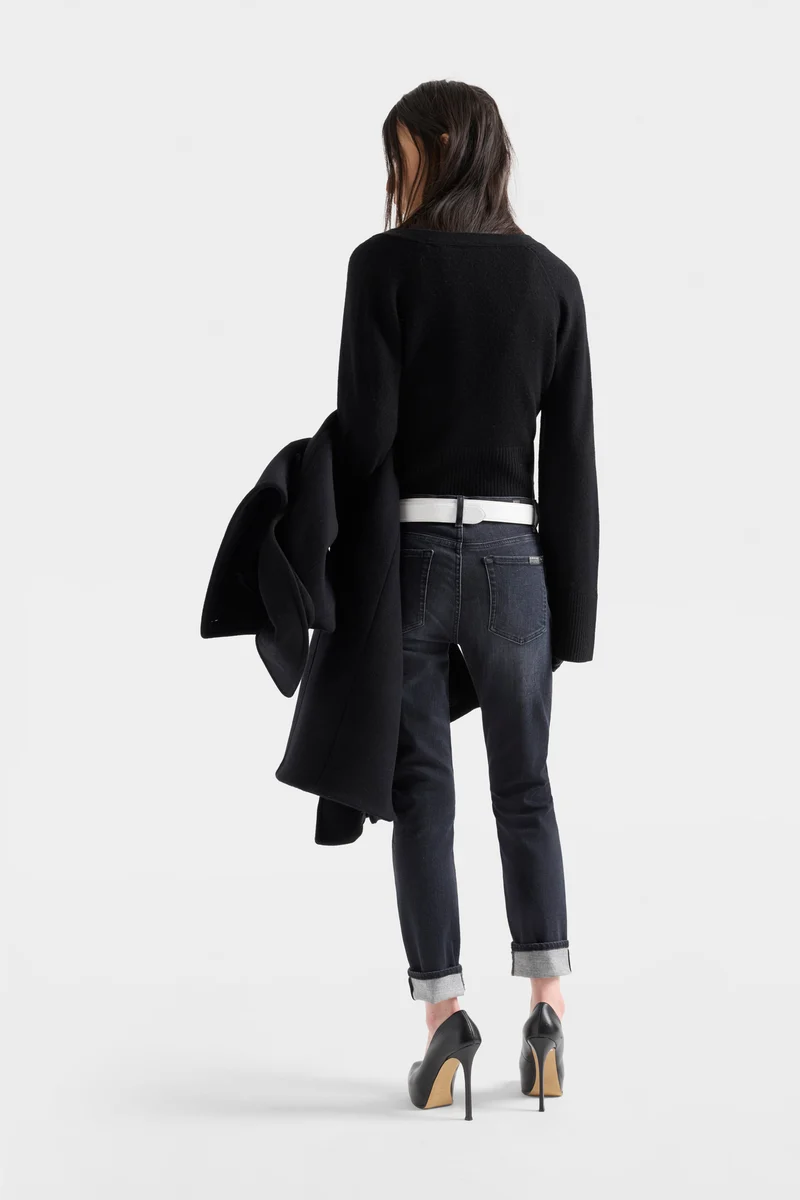 RELAXED SKINNY in Slim Illusion Carbon Storm