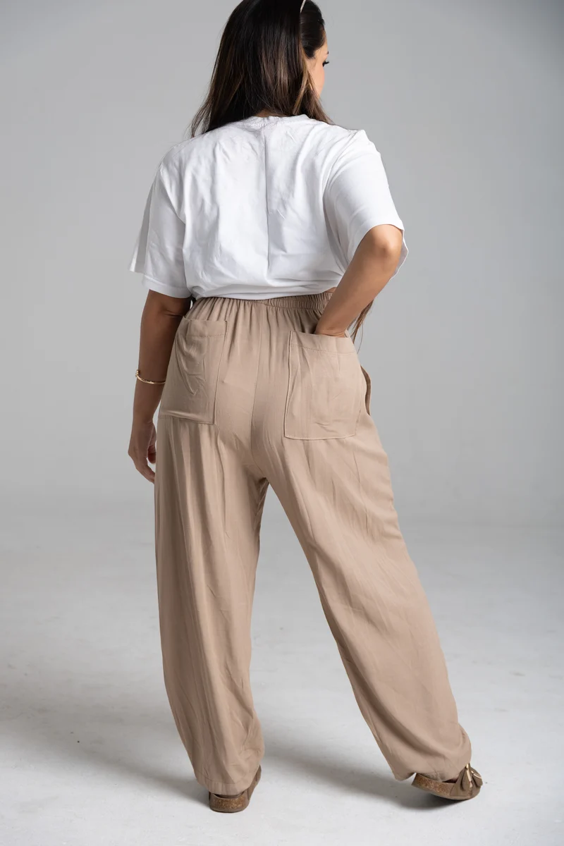 Jae Barrel Pant- Biscuit