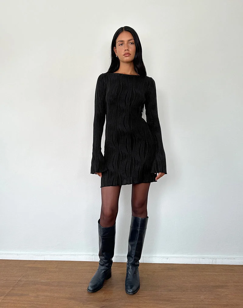 Sevila Langärmeliges Minikleid in Crinkle Schwarz