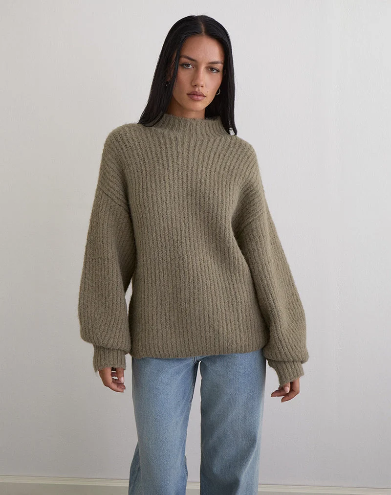 Viola Oversized Strickpullover in Hell-Olive