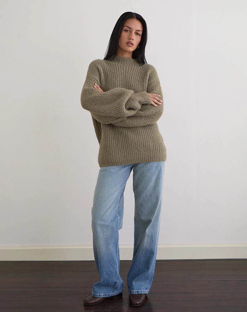 Viola Oversized Strickpullover in Hell-Olive