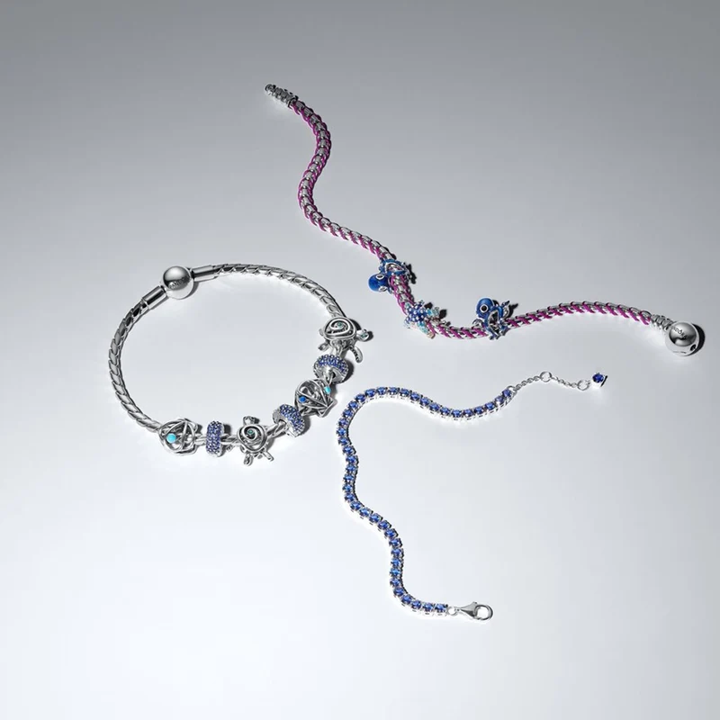 Pandora Moments Enamel Durchbrochener Meeresschildkröten-Charm 794697C01