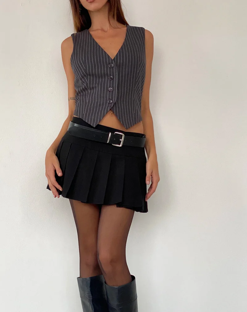 Canta Tailored Vest Top in Dunkelgrau mit Nadelstreifen
