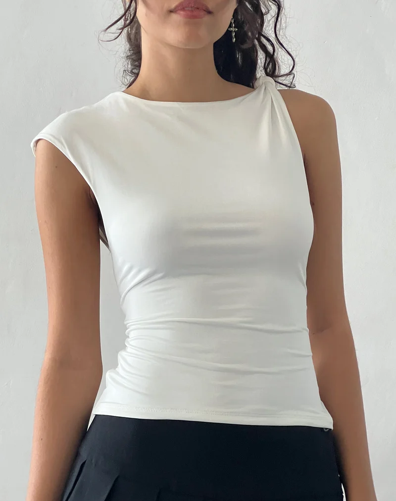 Cambrie Asymmetrisches ärmelloses Top in Elfenbein