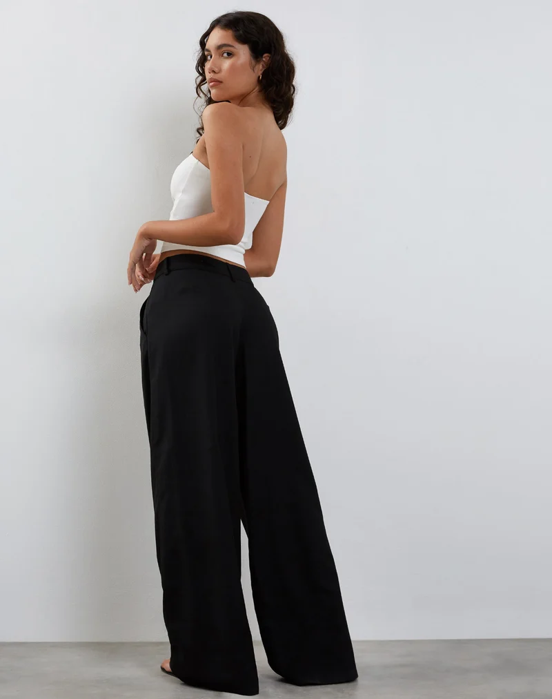 Salisu Hose mit weitem Bein in Tailoring Schwarz