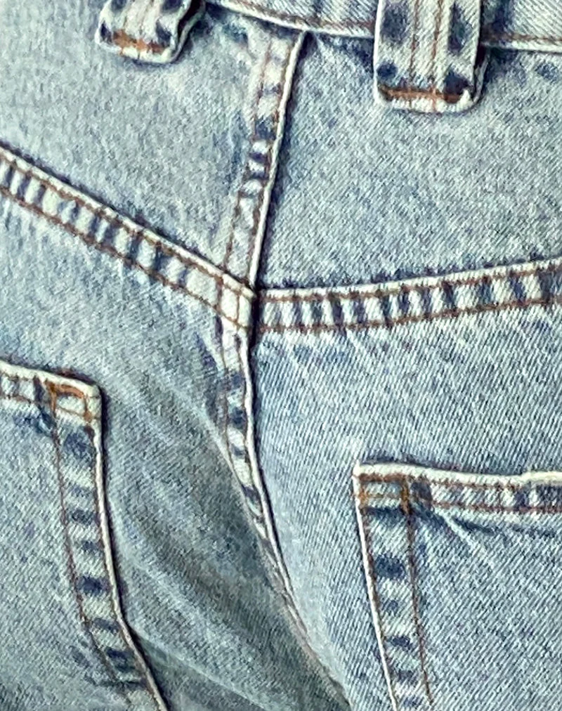 Skater-Shorts aus Denim mit niedriger Leibhöhe in Bleach-Denim