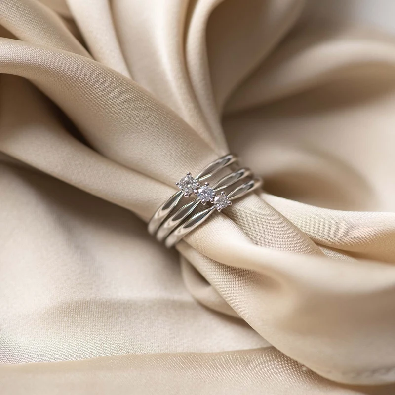 Isabel Bernard De la Paix Christine 14 Karat | Weißgold Ring | Diamant 0.10 Karat | IBD330006-48