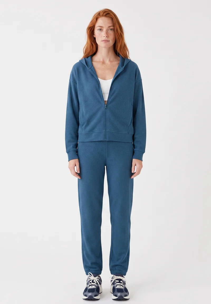 JENNIFER | Waffel-Hoodiejacke aus Bio-Baumwolle & recyceltem Polyester