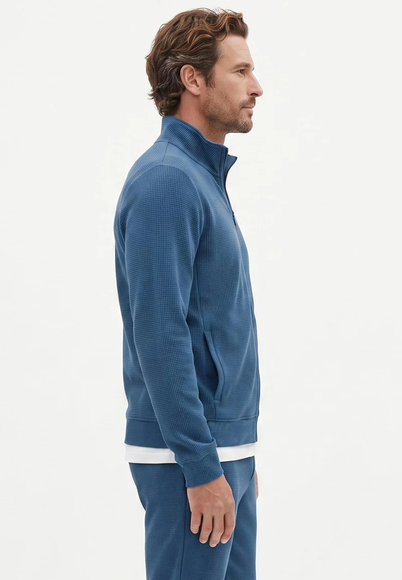 JORRIN | Waffel-Jacke aus Bio-Baumwolle & recyceltem Polyester