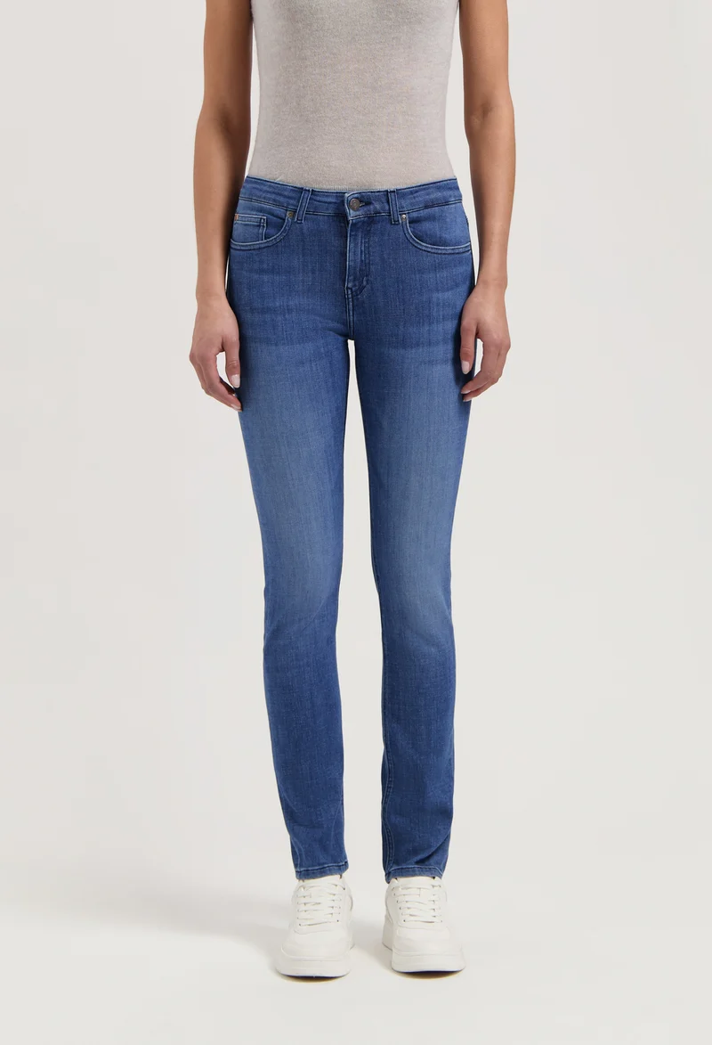Faye Low Slim - Authentic Indigo