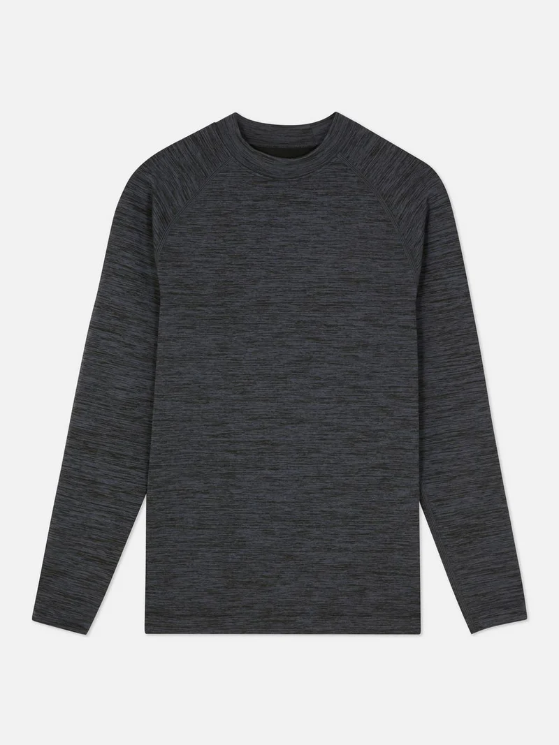 Long-Sleeved Performance Baselayer Top