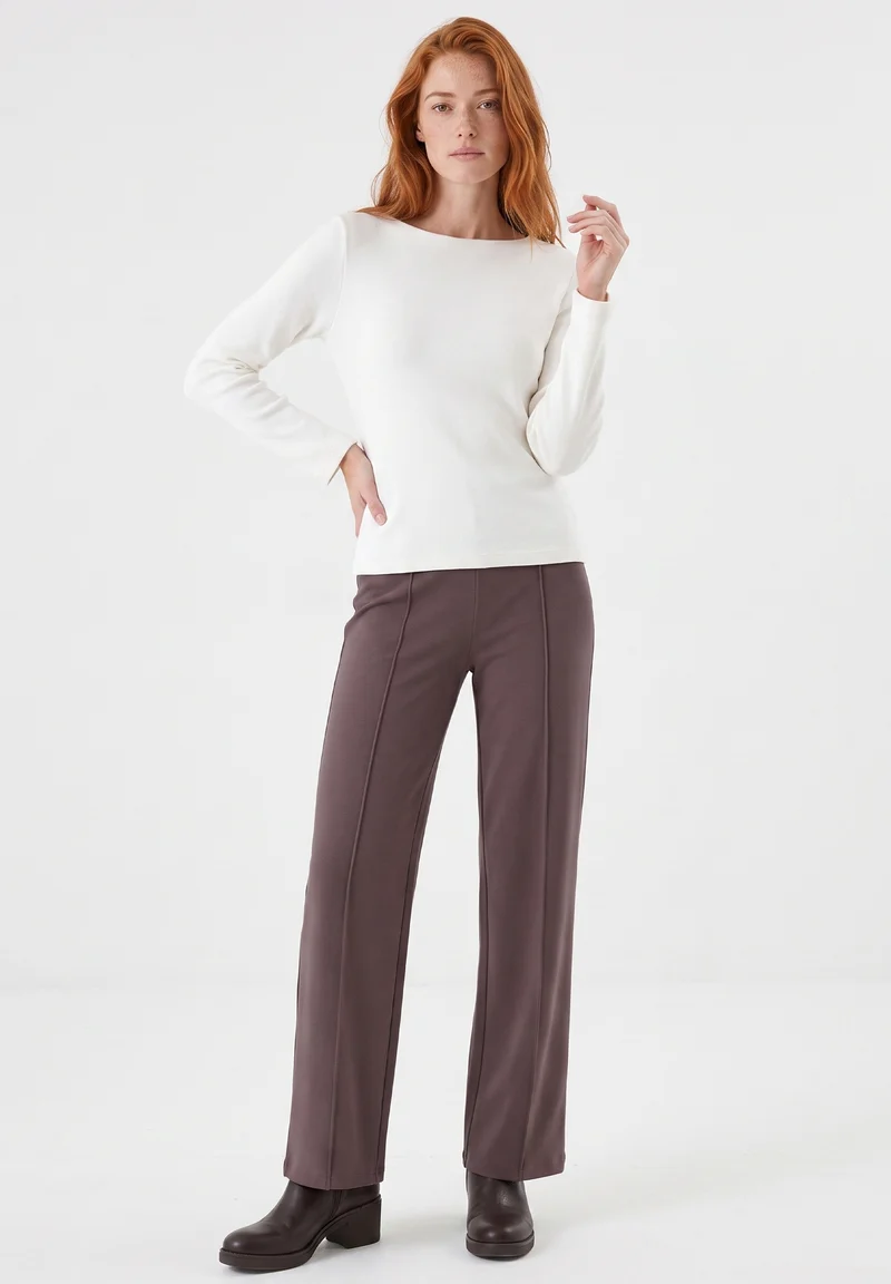 High-Waist-Hose aus ECOVERO™ Viskose und recyceltem Polyamid