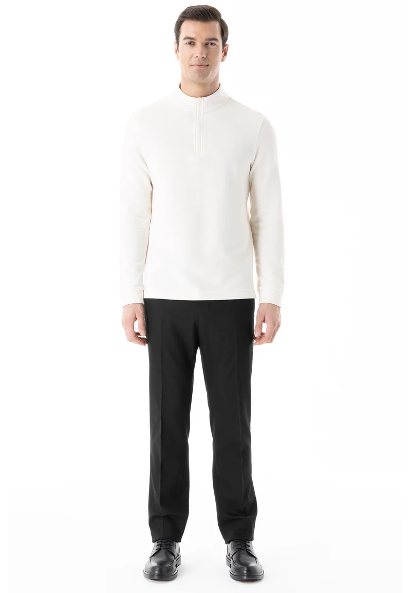 Longsleeve aus Bio-Baumwolle mit Viertelreißverschluss