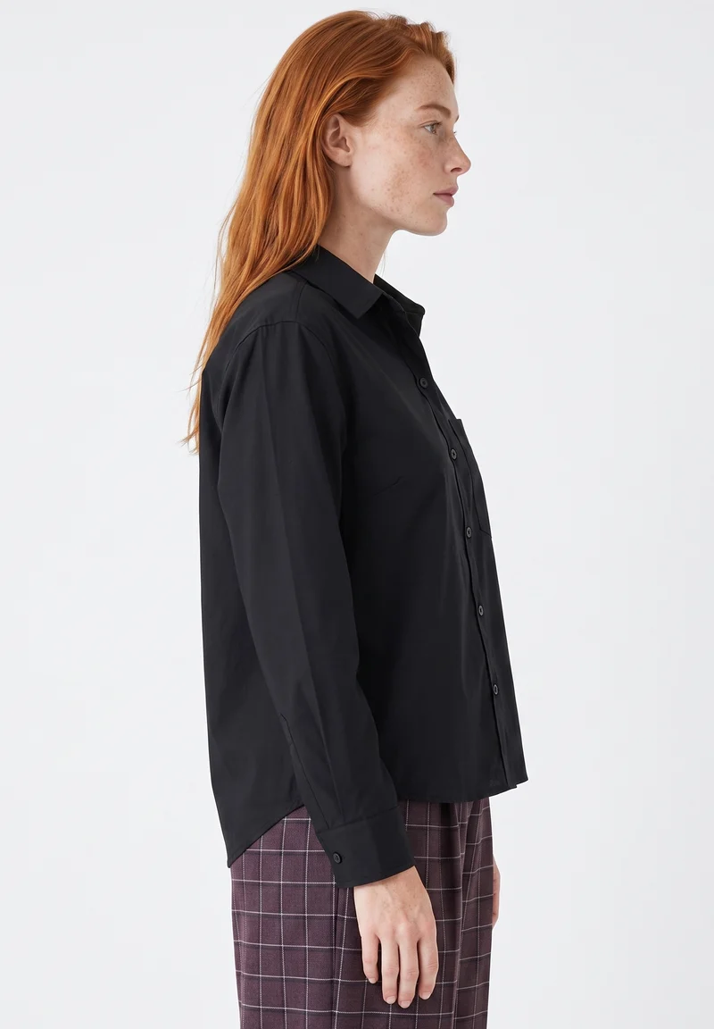 Hemdbluse aus Bio-Baumwolle im Popeline-Gewebe