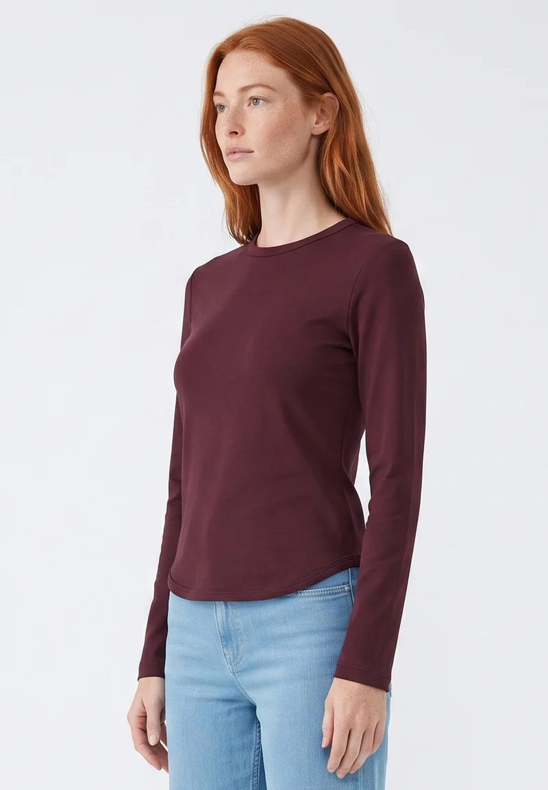 Slim-Fit-Longsleeve aus Bio-Baumwolle