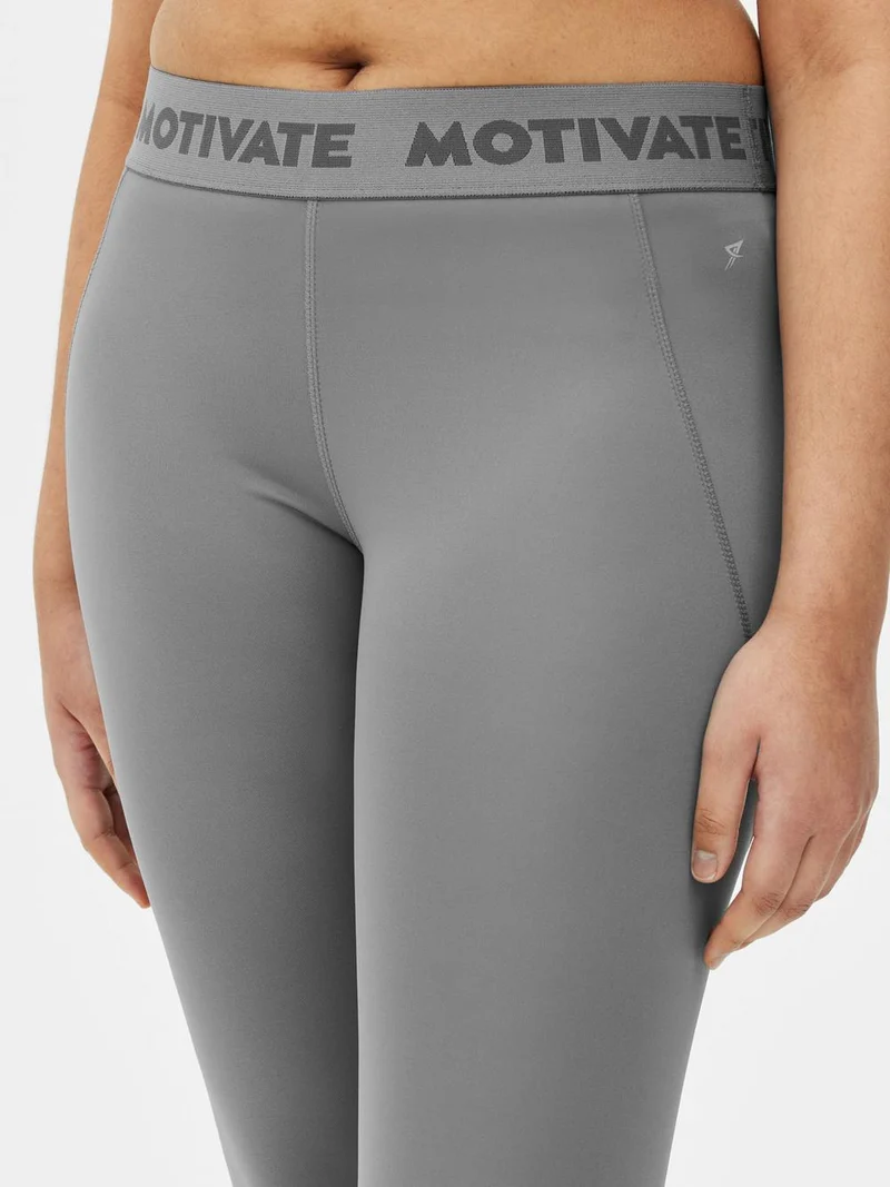 Motivate Performance Leggings