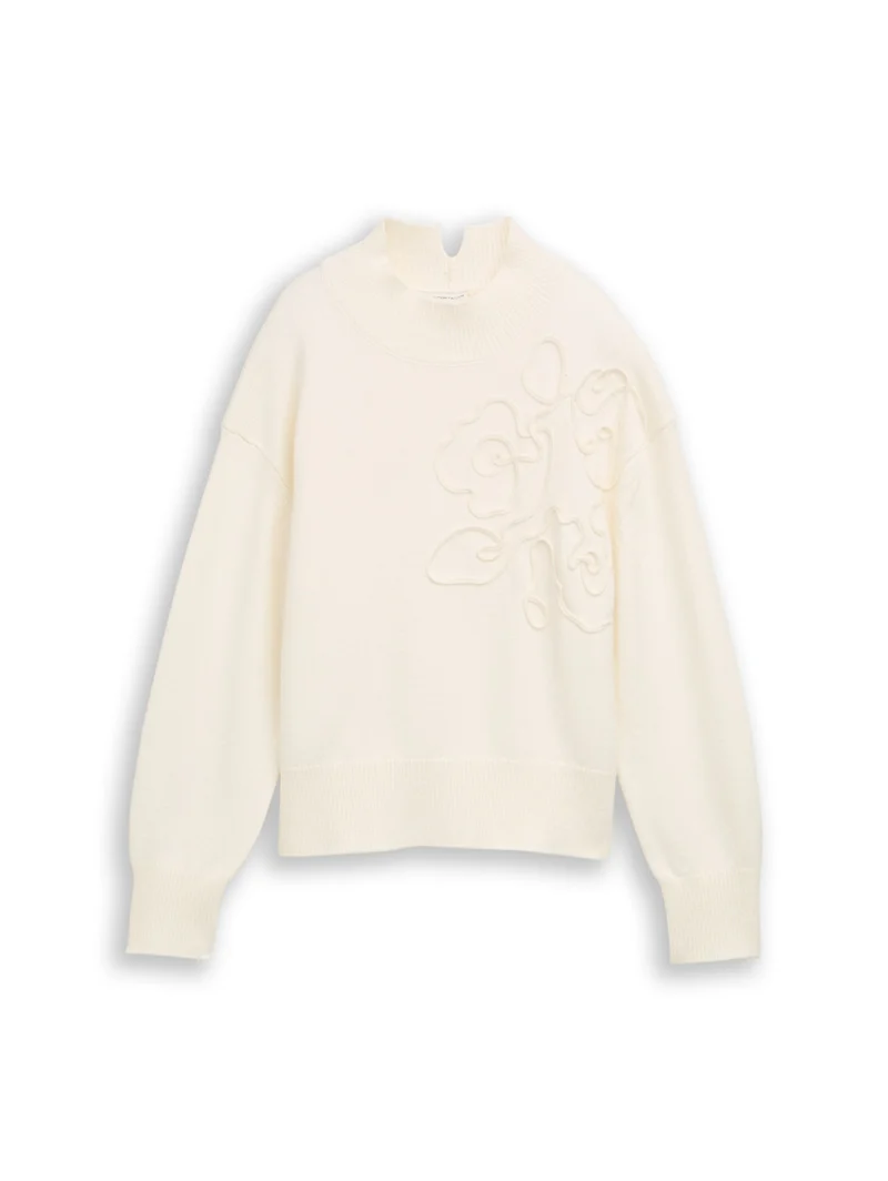 knit cosy embroidered mock-nec, Whisper White