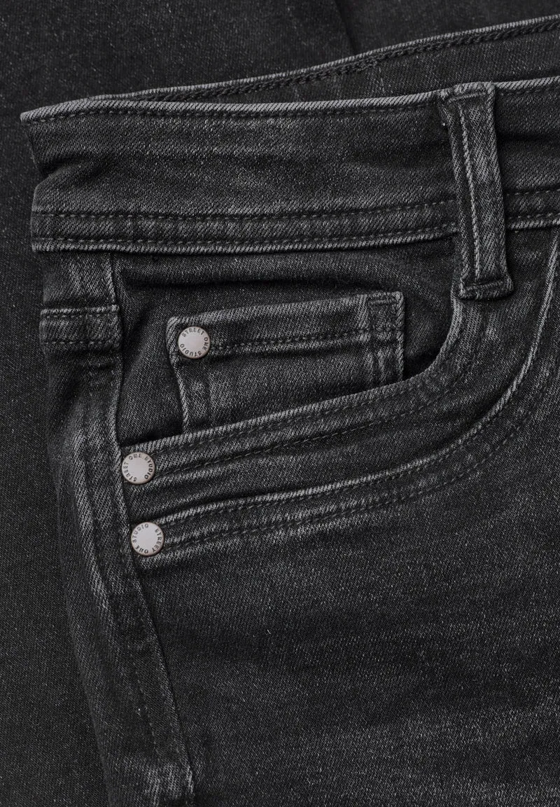 QR Studio Style Lou Bootcut,mw, authentic black washed