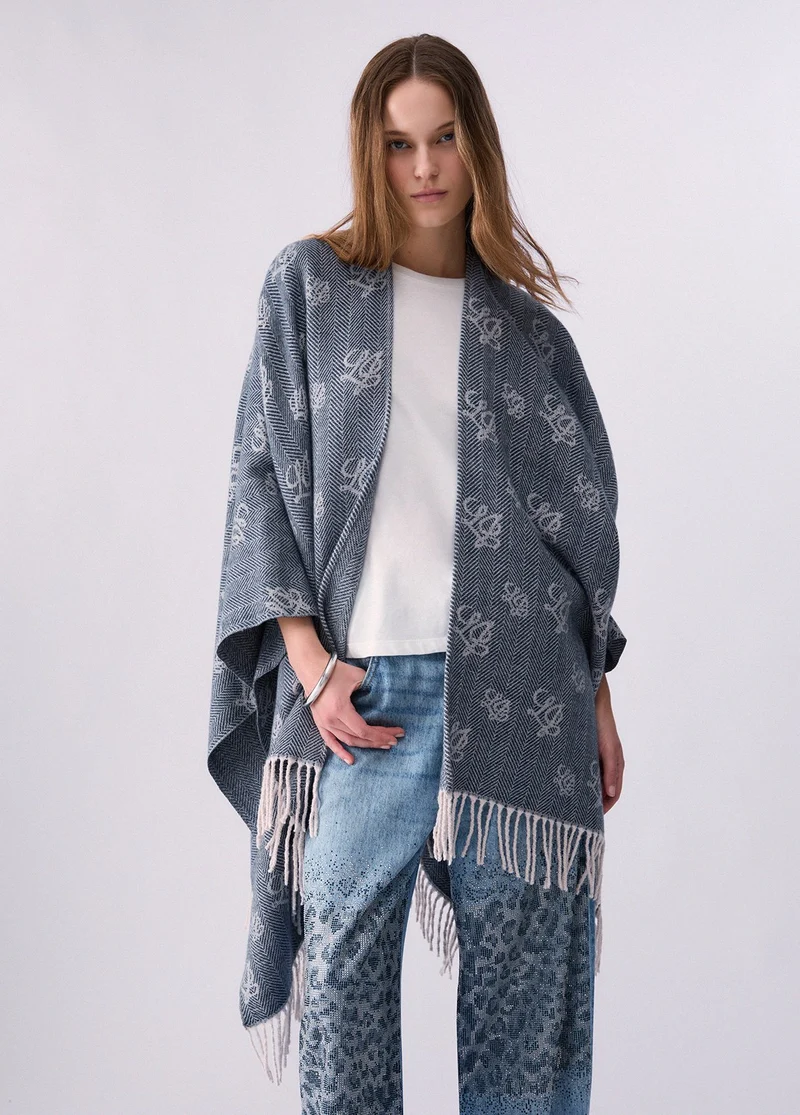 Jacquard Poncho