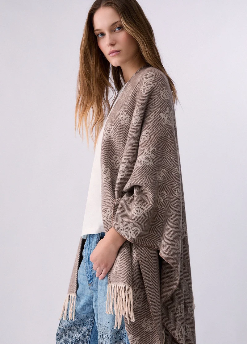 Jacquard Poncho
