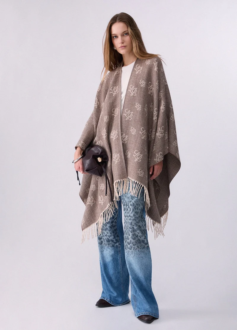 Jacquard Poncho