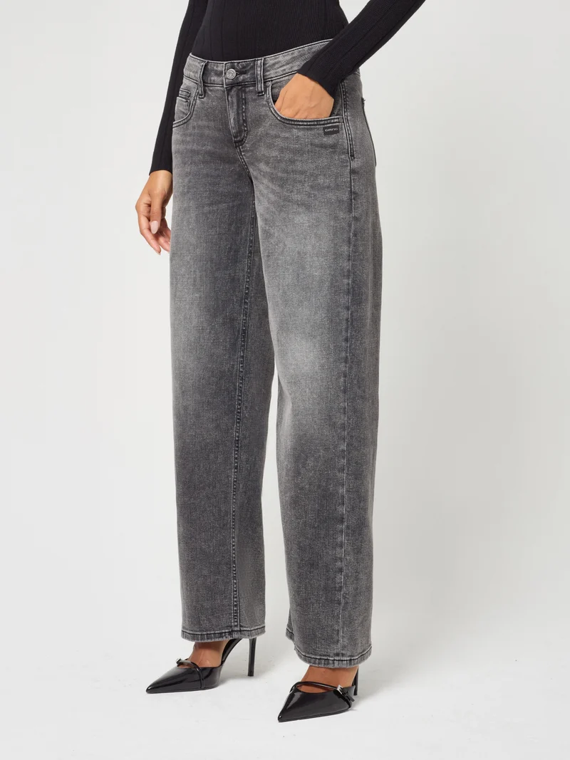 94RIVER, salt pepper black