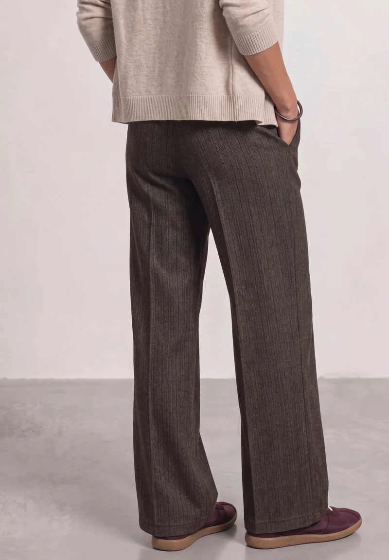 Style Amalia_Double Button Wov, black coffee