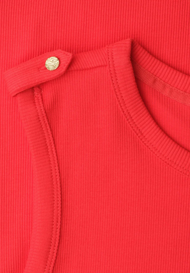LTD QR_Studio_rib top w.deco b, chili red