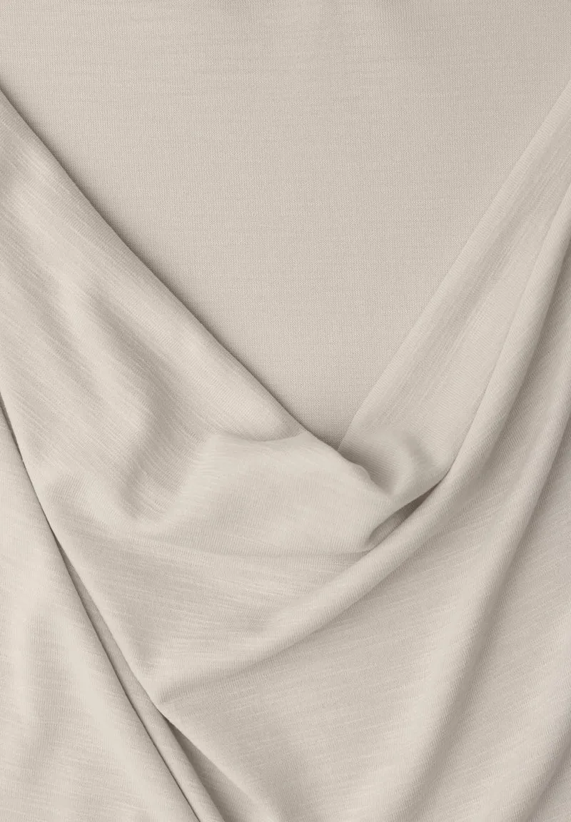 LTD QR silk look waterfall nec, clay sand