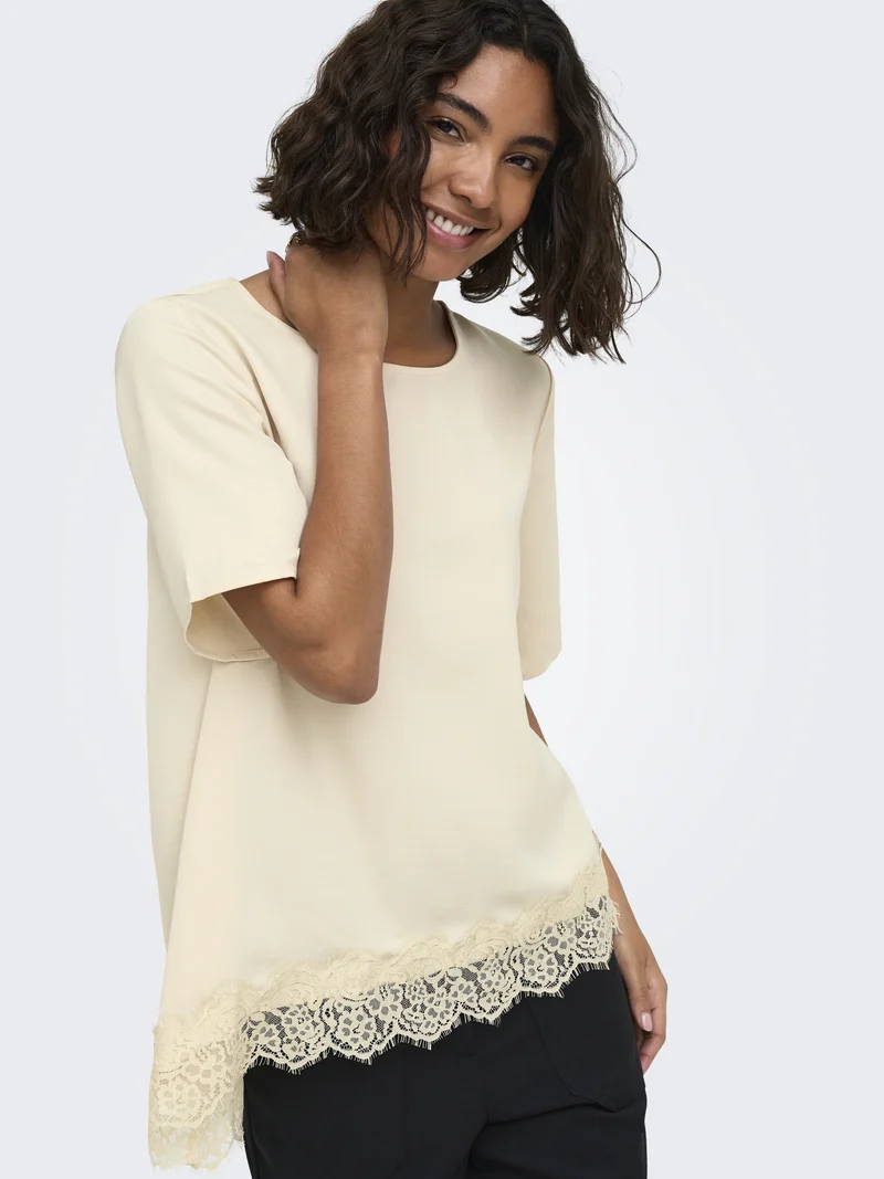 JDYURBA S/S ASSYMMETRIC TOP WVN EXP, Sandshell/WITH SANDSHELL LACE
