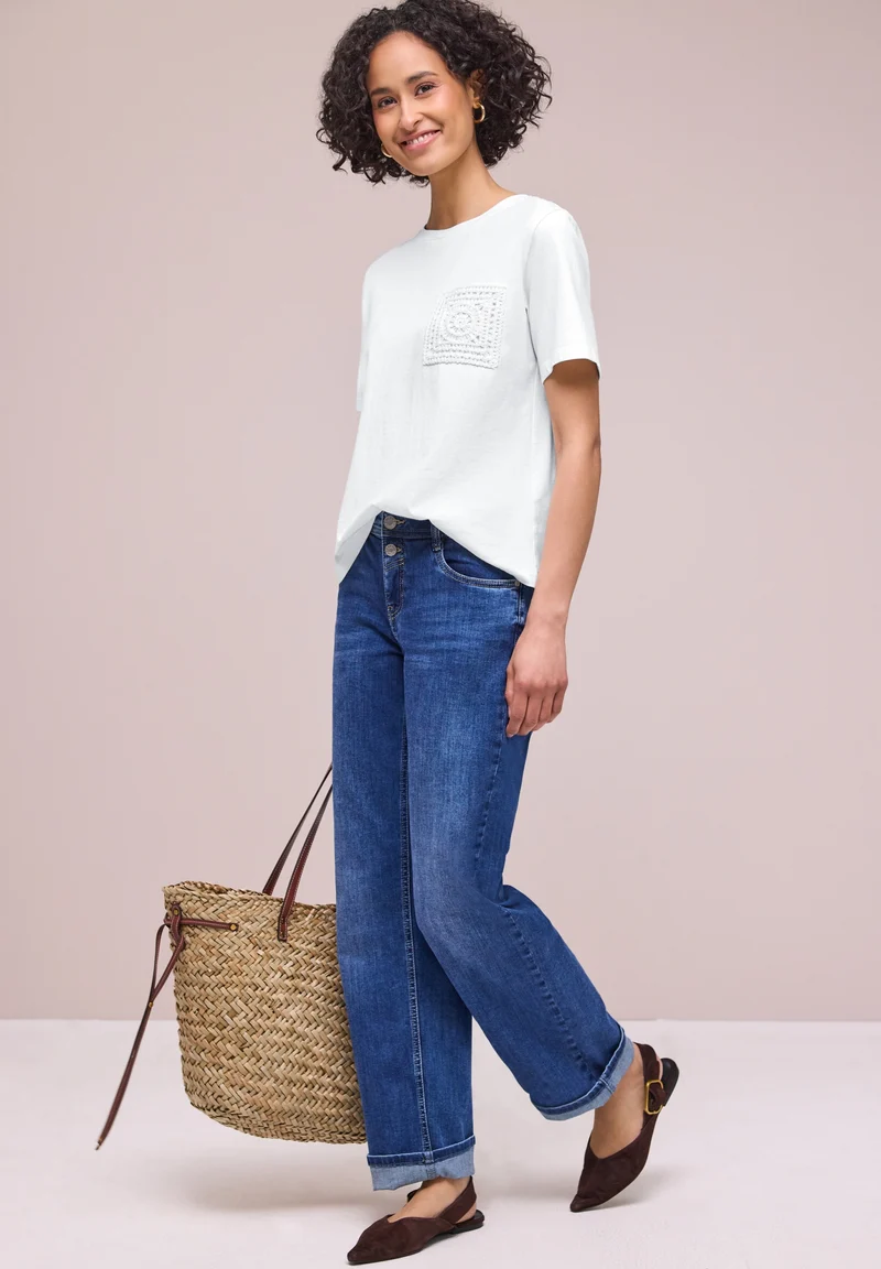 shirt w.crochet pocket, off white