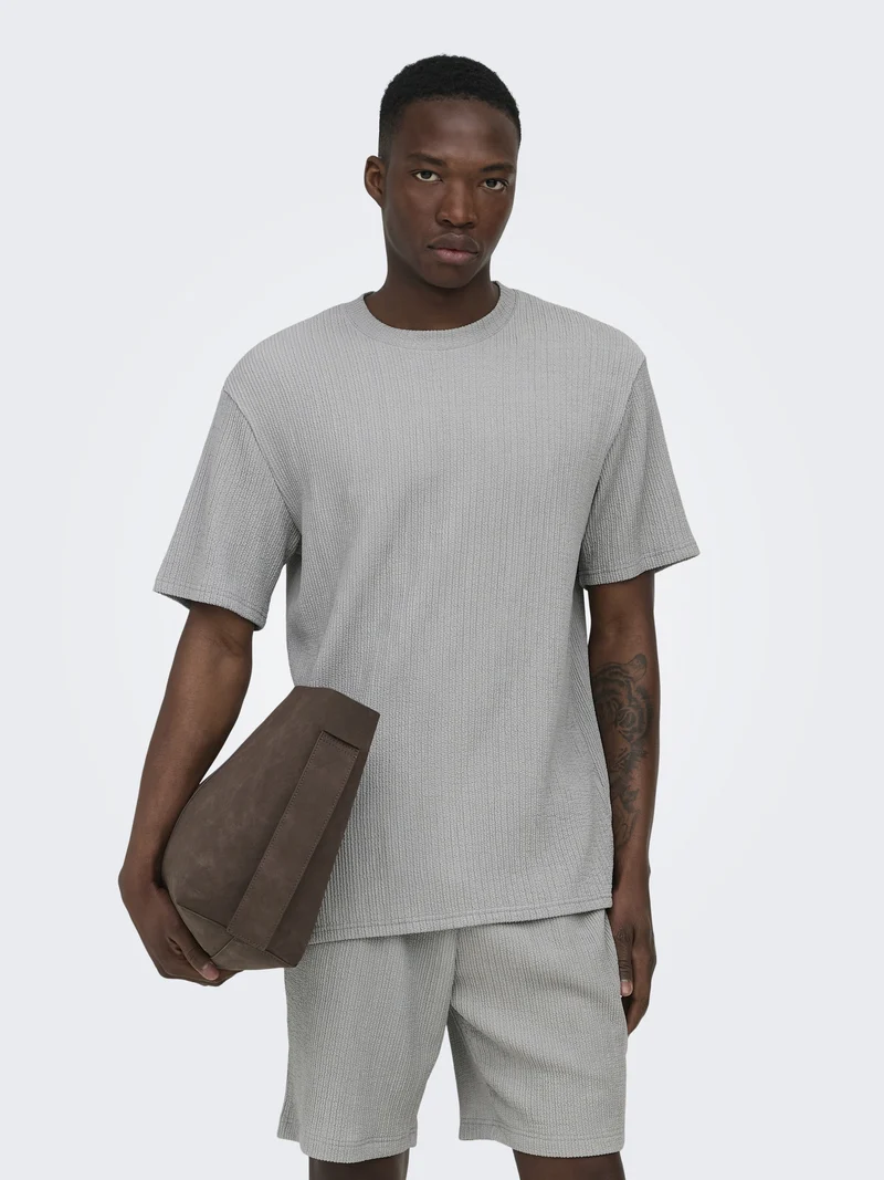 ONSLAZIO LIFE REG SS PLISSE TEE, Ultimate Grey