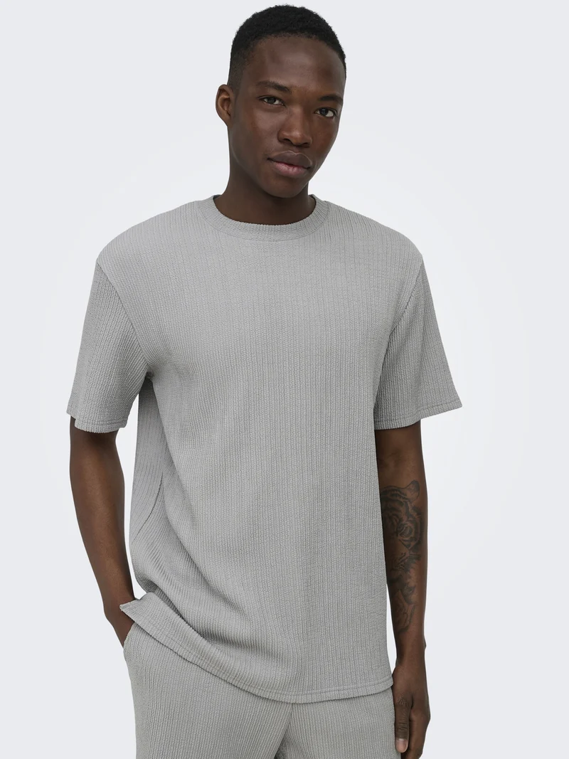 ONSLAZIO LIFE REG SS PLISSE TEE, Ultimate Grey